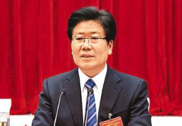 张春贤称新疆反恐斗争激烈 要求从5方面主动进攻