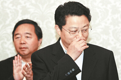 港媒：南京塌方式腐败严重 书记市长掐架落马