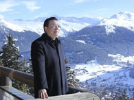 达沃斯论坛开幕前一刻的李克强