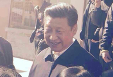 习近平夫妇赴梁家河“省亲” 称“心情很激动”