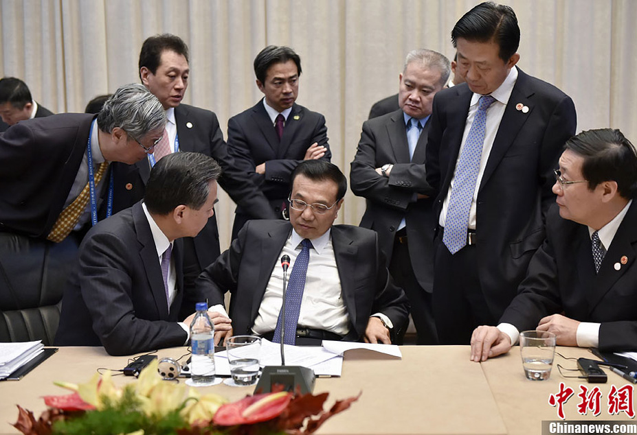 2014年李克强总理的32个表情