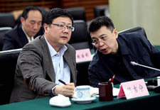 陈吉宁：改变环保不守法常态 守法是底线