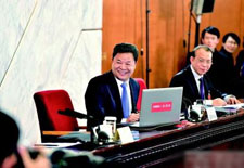 媒体：官方多次提“铁帽子王”的背后深意