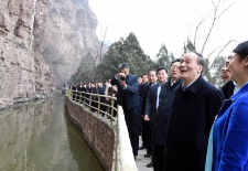 红旗渠通水50周年 王岐山日前曾参观唱主题歌