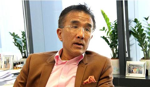 本港人士热评“一周一行”新政