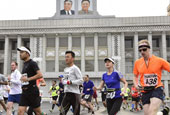 平壤马拉松赛上的老外