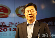 “平民法学家”徐显明出任中央政法委副秘书长