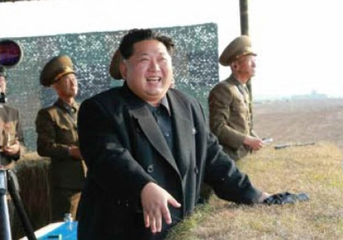 金正恩视察指导朝鲜人民军火箭发射