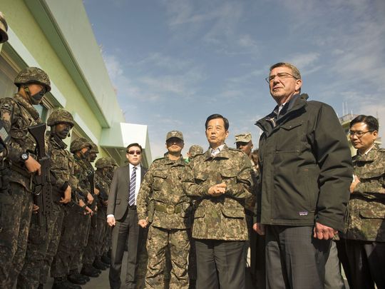 美国国防部长卡特与韩国国防部长韩民求