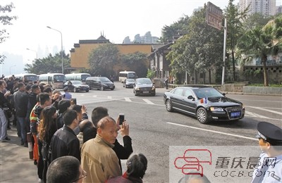 点击图片进入下一页