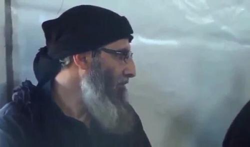 叙利亚“基地”分支称用自杀式袭击炸死IS头目