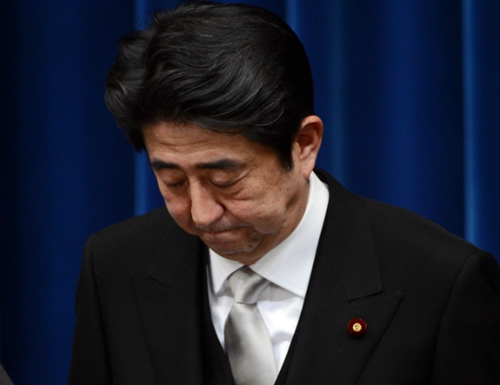 安倍晋三。