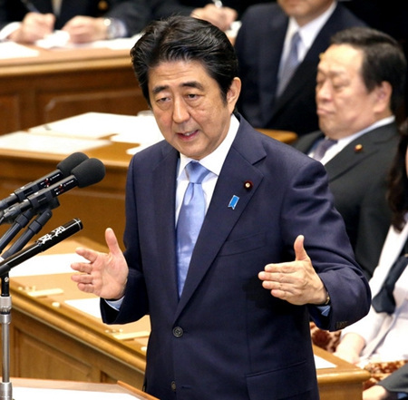 安倍晋三。