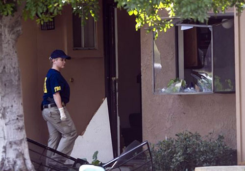 美国南加州枪击事件 嫌犯有数千发子弹和十几个炸弹