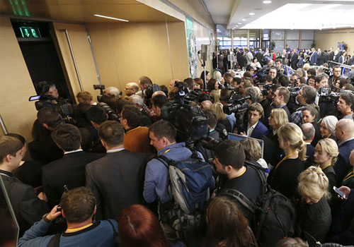 普京召开2015年度新闻发布会