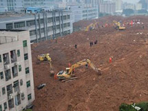 深圳山体滑坡事故失联下降至81人