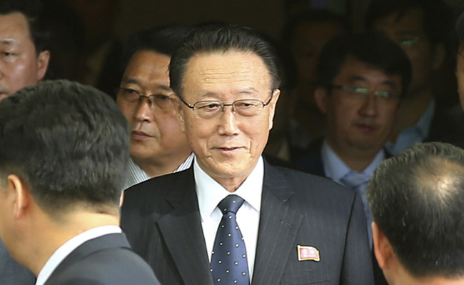 延静：朝失“外交智囊”金养建