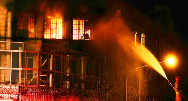 沙特与伊朗断交 要求伊朗外交人员48小时内离境