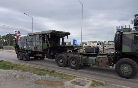 “爱国者”防空系统的配套车辆。（互联网图片）
