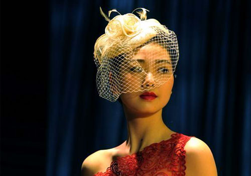 时尚礼帽秀 靓丽模特展示“头顶”魅影