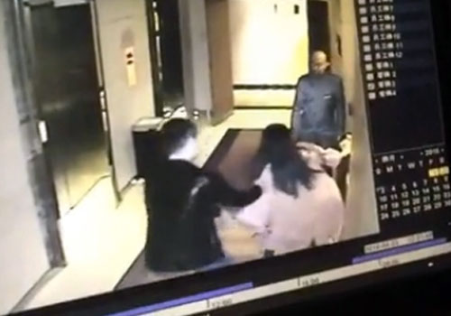 女生酒店遇袭：遭陌生男跟踪拖拽