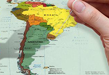 施君玉：“左翼”群龙无首 拉美“左转”浪潮现拐点