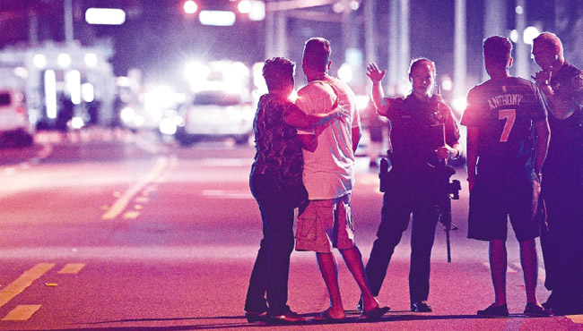 “9.11”后最惨重本土恐袭 美独狼屠夜店超百人死伤