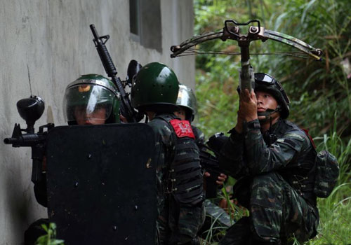 武警福建总队“魔鬼周”组织反劫持训练