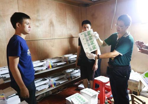 广东警方缴获假币1100多万元