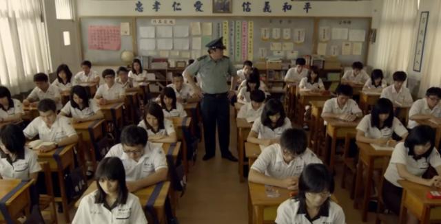 军人教官一直都是台湾青春电影里经常出现的角色形象，图为电影《那些年，我们一起追的女孩》截图