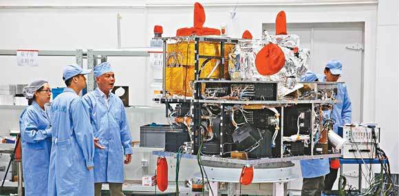 中国首颗量子卫星中下旬发射 英媒：后续或部署20颗