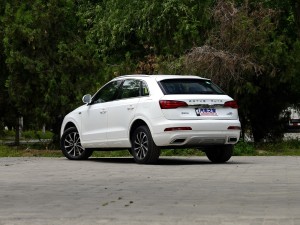 众泰汽车 众泰SR7 2016款 1.5T CVT魔方之梦版 国V