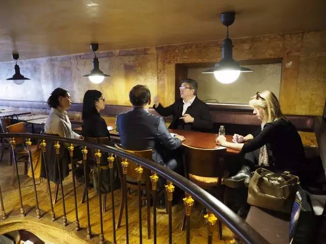 梅朗雄接受《欧洲时报》专访。（欧洲报记者 苏子钊 摄）