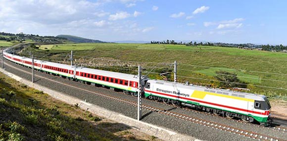 亚吉铁路通车 系中企海外首个全产业链铁路项目