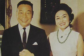 陈香梅：海峡两岸开路先锋