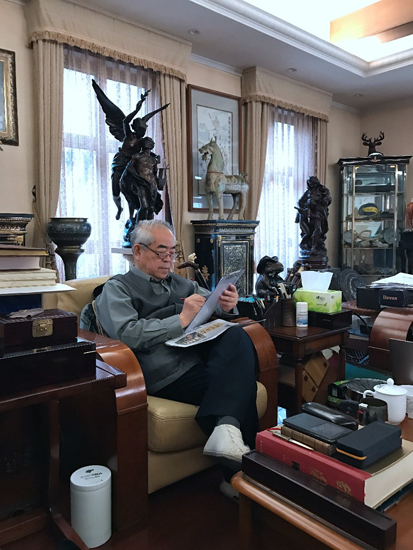 著名国学家书画大师范曾：文化自信 勿忘众芳之所在