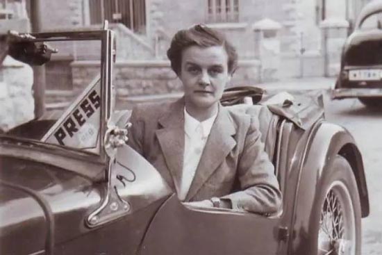 那个最早报道二战爆发的传奇女记者去了