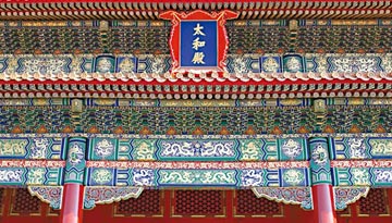 现代巧匠再现往日辉煌