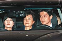 把朴槿惠送进监狱的是韩财阀政治