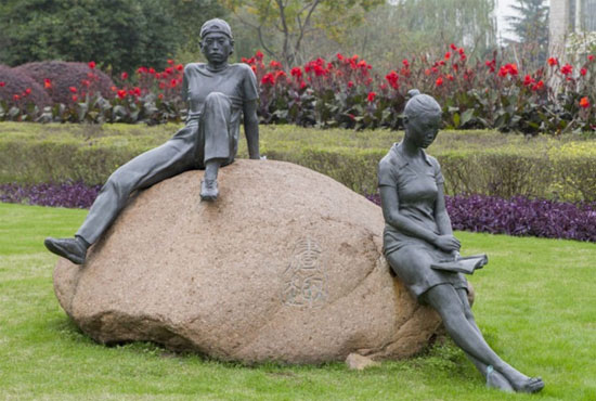 西安中学为“男女设防”，看看鲁迅先生怎么说？