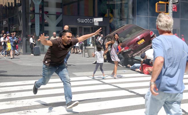 纽约时报广场撞人司机致1死23伤 被控二级谋杀