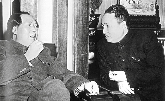 报人铁笔笼天下挫万物