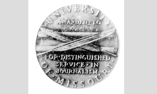 荣获密苏里奖—大轰炸下的最高荣誉