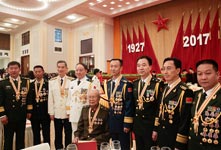 国防部举行盛大招待会