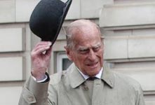 英国菲利普亲王将正式退休