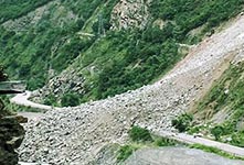 四川茂县山体高位坍方