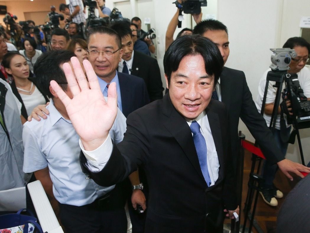 台“立院”新会期：蓝绿党团都将主打“一例一休”