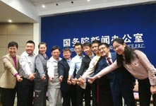 4000人拼七年克港珠澳桥难题