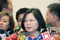 投机本性作祟 民进党众叛亲离