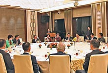 王志民与建制派集体会面